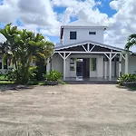 Tres Grande Villa Proche De La Plage